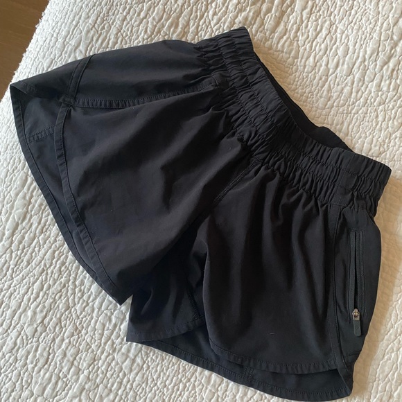 Lululemon Athletica Black Athletic Shorts - Picture 2 of 5